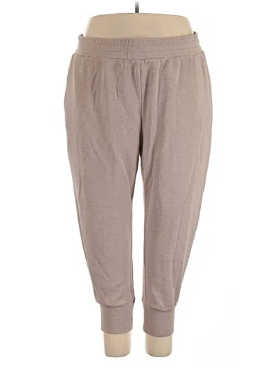 Pre-owned Varley Casual Pants In Tan