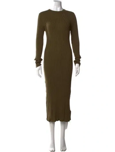 Pre-owned Varley Crew Neck Midi Length Dress In Green
