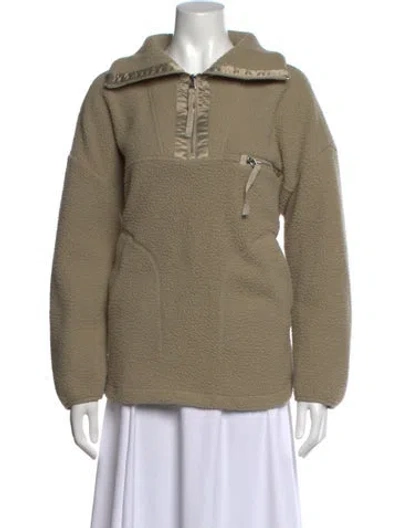 Pre-owned Varley Crew Neck Sweater In Neutral