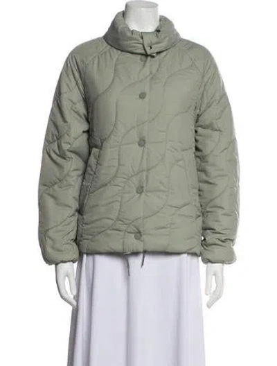 Pre-owned Varley Down Coat In Green