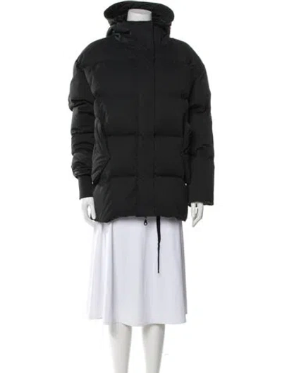 Pre-owned Varley Down Jacket In Black