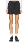 Varley Esmond Mid Rise 3 Short In Black