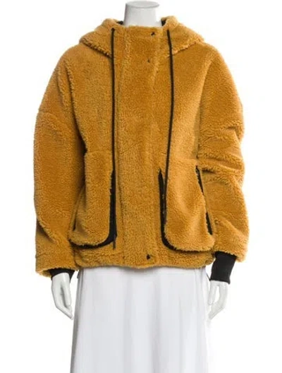 Pre-owned Varley Faux Fur Jacket In Yellow