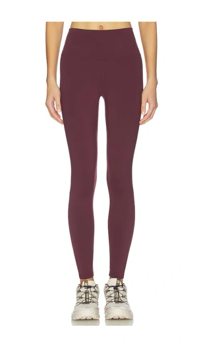 Varley Free Soft High Rise 25 Legging In Burgundy
