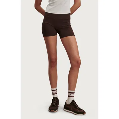Varley Freesoft High Rise 5 Biker Shorts In Red
