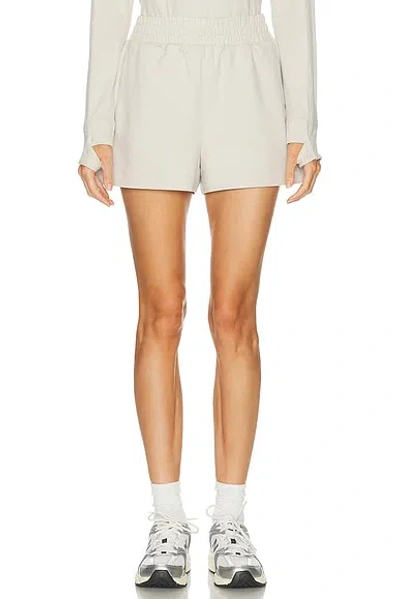 Varley Joss Active 3 Short In Yellow
