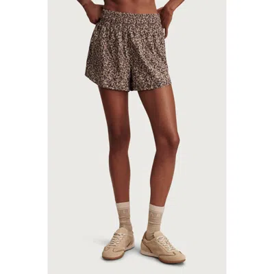 Varley Kallin Running Shorts In Brown