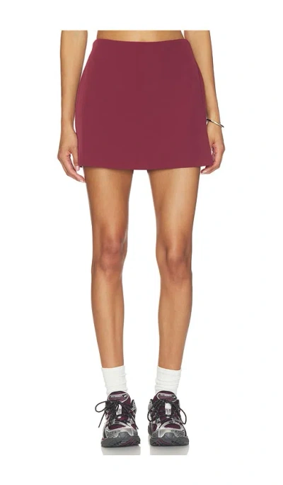 Varley Lambert Wrap Short In Red