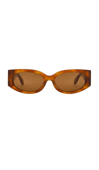 Varley Lambeth Oval Sunglasses In Brown