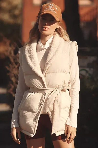 Varley Lanville Reversible Gilet In White