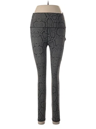 Pre-owned Varley Leggings In Gray