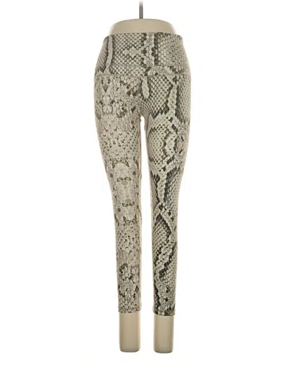 Pre-owned Varley Leggings In Ivory