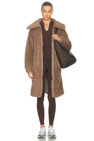 Varley Logan Sherpa Coat In Brown