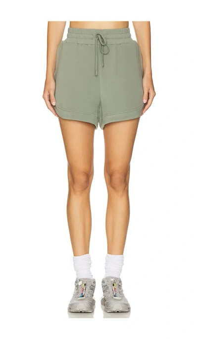 Varley Ollie High Rise Short 3.5 In Gray