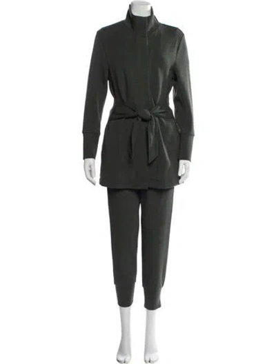 Pre-owned Varley Pant Set In Green