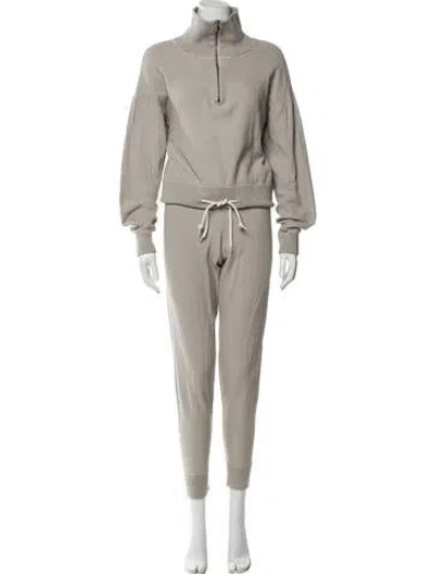 Pre-owned Varley Pant Set In Multi