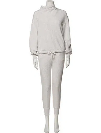 Pre-owned Varley Pant Set In Neutral