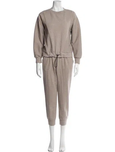 Pre-owned Varley Pant Set In Neutral