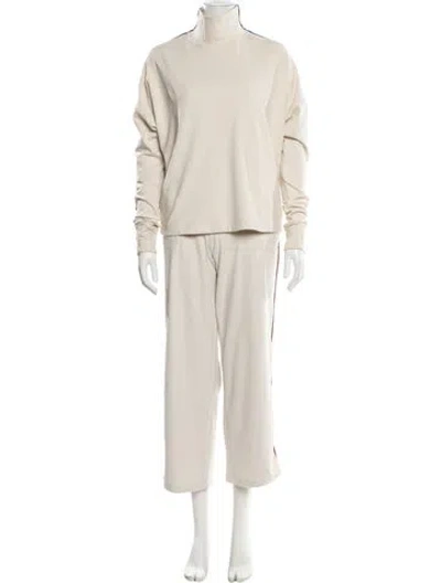 Pre-owned Varley Pant Set In Neutral