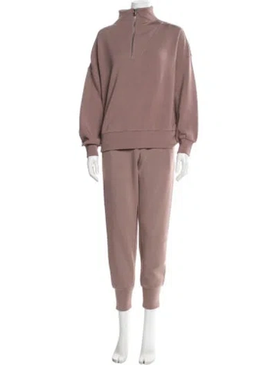 Pre-owned Varley Pant Set In Neutral