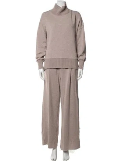 Pre-owned Varley Pant Set In Neutrals