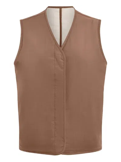 Varley Reversible Quilted Gilet In Brown