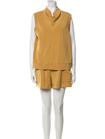 Pre-owned Varley Short Set In Neutral