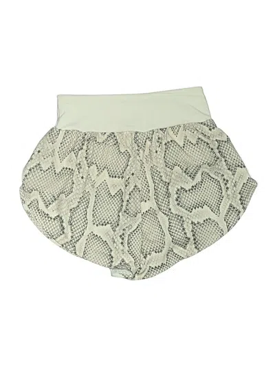 Pre-owned Varley Shorts In Ivory
