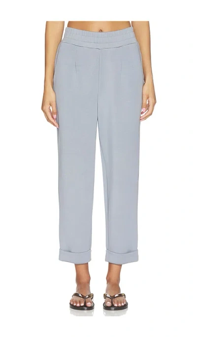 Varley The Rolled Cuff Pant In Gray