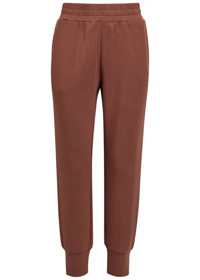 Varley The Slim Cuff 27.5 Stretch-jersey Sweatpants In Burgundy