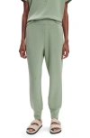 Varley The Slim Cuff Joggers In Green