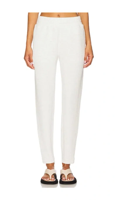 Varley The Slim Zip Hem Pant 29.5 In White