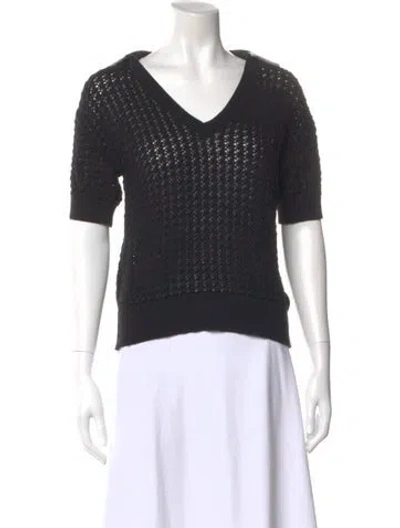 Pre-owned Varley V-neck Sweater In Black