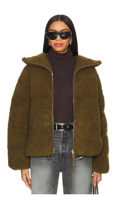 Varley Wilkins Sherpa Puffer Jacket In Olive