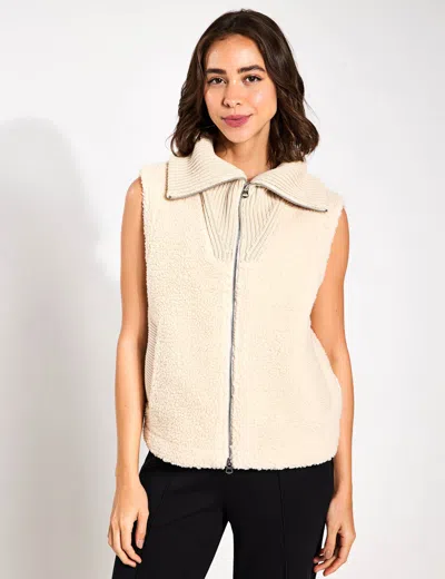 Varley Aspen Fleece Gilet In Cream