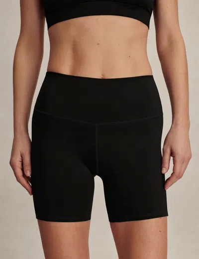 Varley Women's Freesoft High Waisted Short 5" In Black