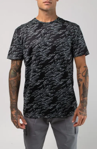 Vast Aqua Terra Shadow Camo Tech Performance T-shirt In Black