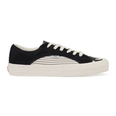 Vault By Vans White/black V-og Lampin Lx Sneakers In Multi