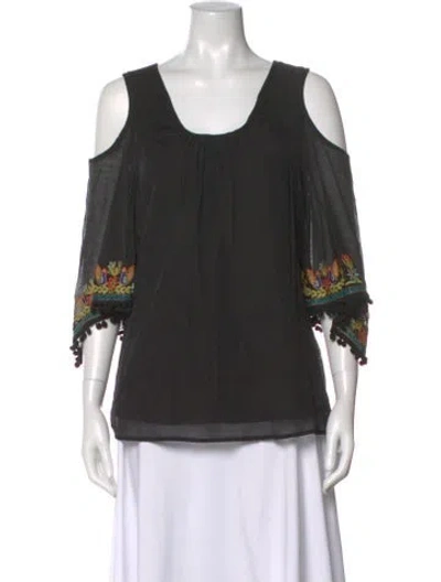 Pre-owned Vava Floral Print Scoop Neck Blouse In Black