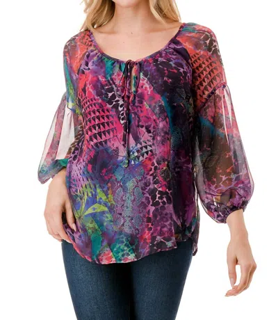Vava Jane Front Key Hole Top In Fantasy In Multi