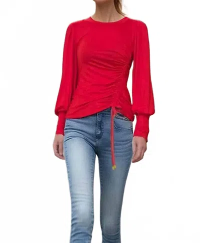 Vava Jenny Solid Fitted Top In Red