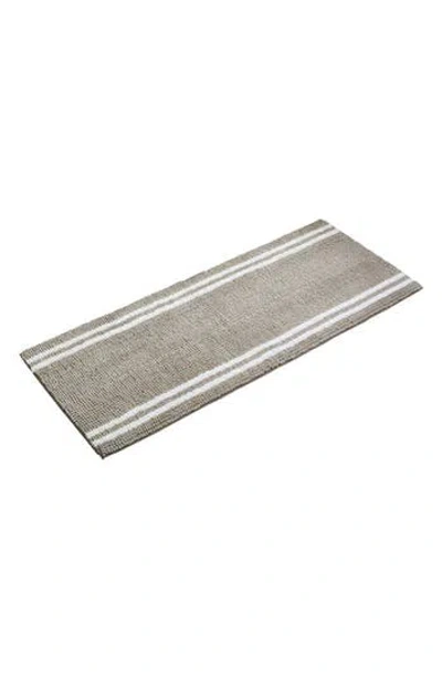 Vcny Home Hotel Stripe Bath Runner Rug In Stone/white
