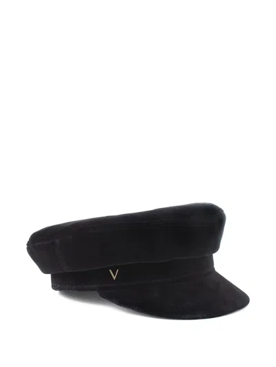 Vecsei Millinery Alexa Velvet Hat In Black