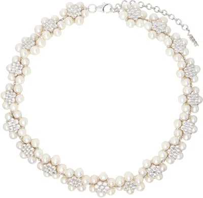 Veert White Gold 'the 114 Pearl Clear Flower' Necklace