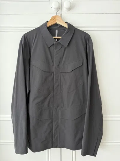 Pre-owned Veilance Arcteryx  Field Softshell Large In Black