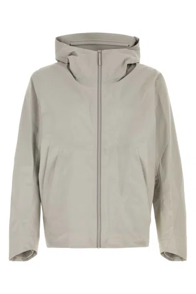 Veilance Arris Nylon Jacket For Men In Grey