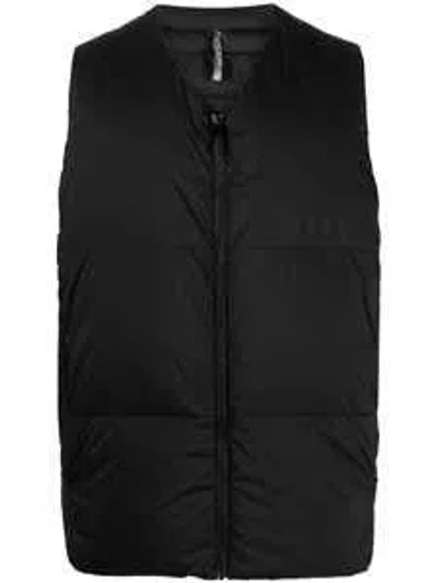Veilance Conduit Down Vest M Clothing In Black