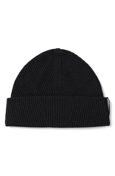 Veilance Conic Wool Toque In Black