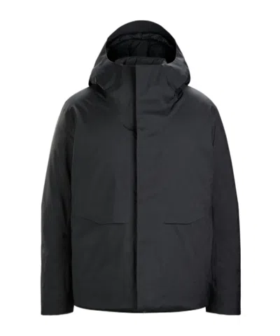 Veilance Sorin Down Jacket In Black