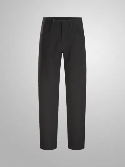Veilance Voronoi Wool Pant M Clothing In Black